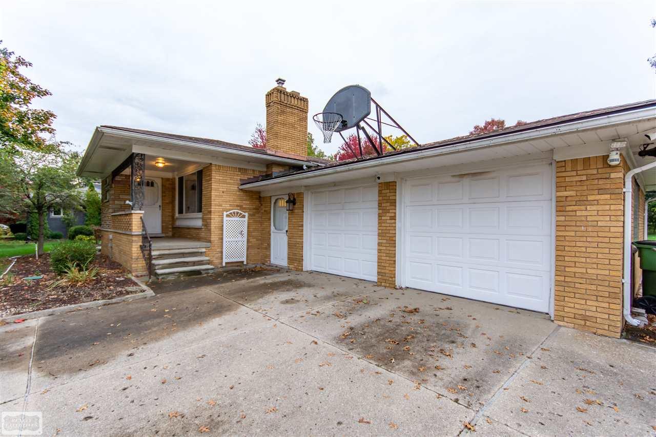 53261 Shelby Road Utica, MI 48316 - Photo 7 of 61 50026798-6.JPG