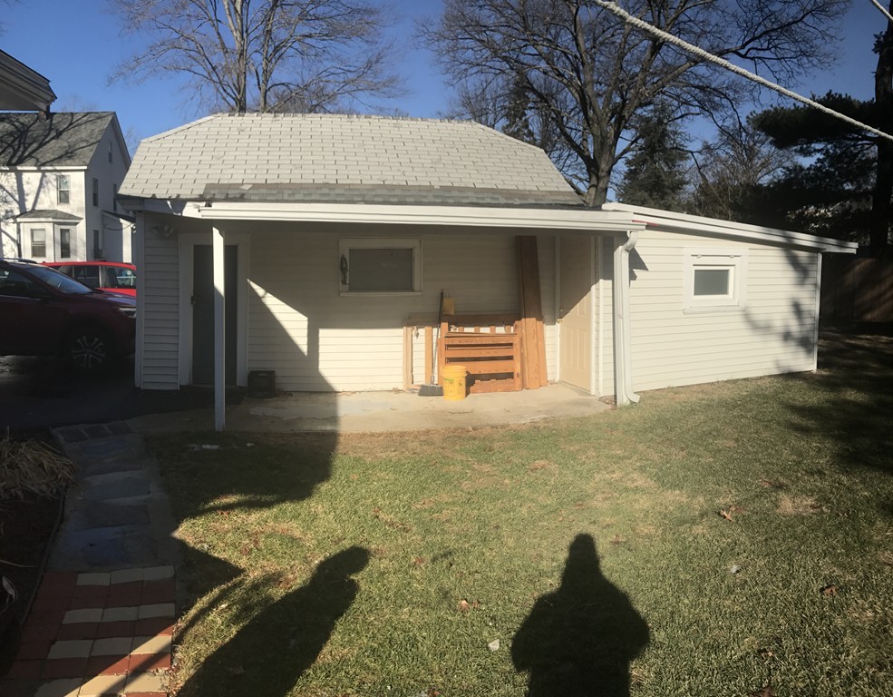 81 Drexel Street Springfield, MA 01104 - Photo 3 of 18