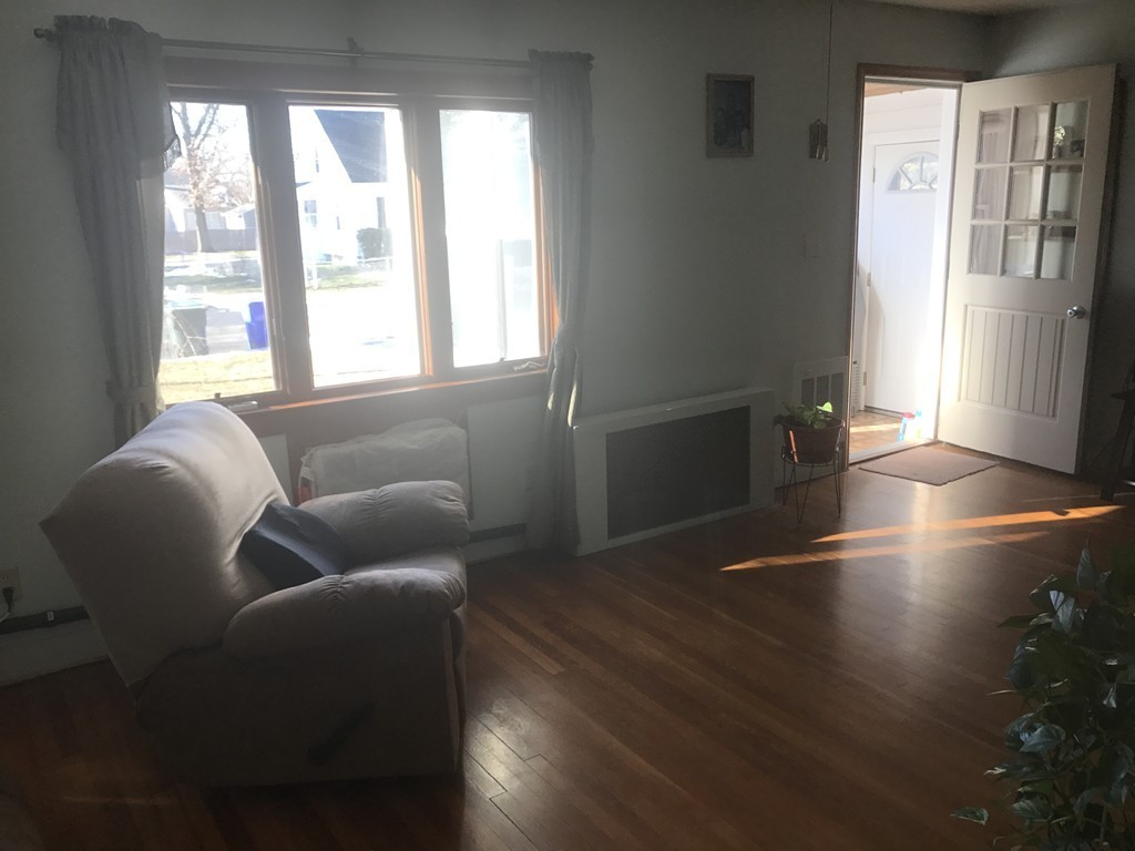 81 Drexel Street Springfield, MA 01104 - Photo 8 of 18