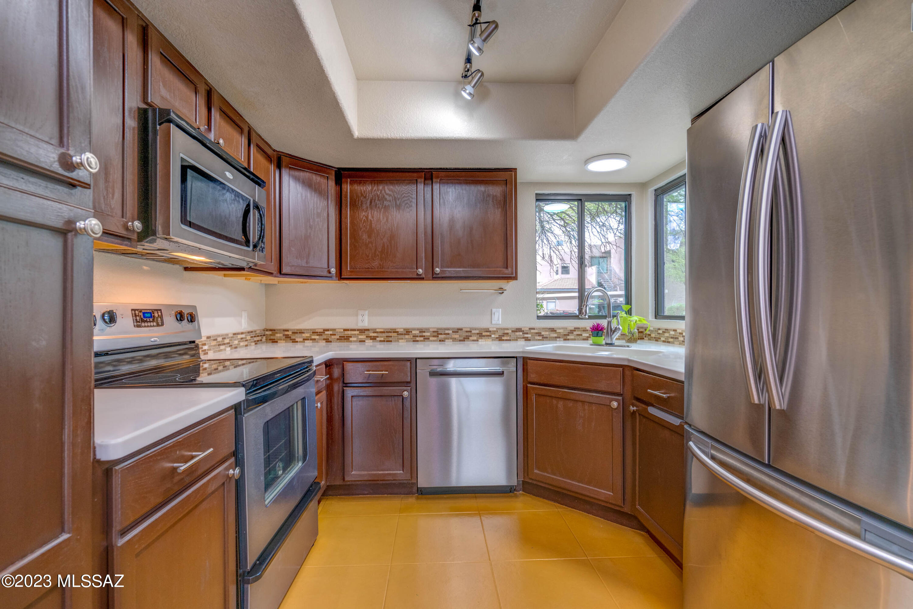 5855 North Kolb Road, Unit 5101 Tucson, AZ 85750 - Photo 7 of 40 Gallery Image 7