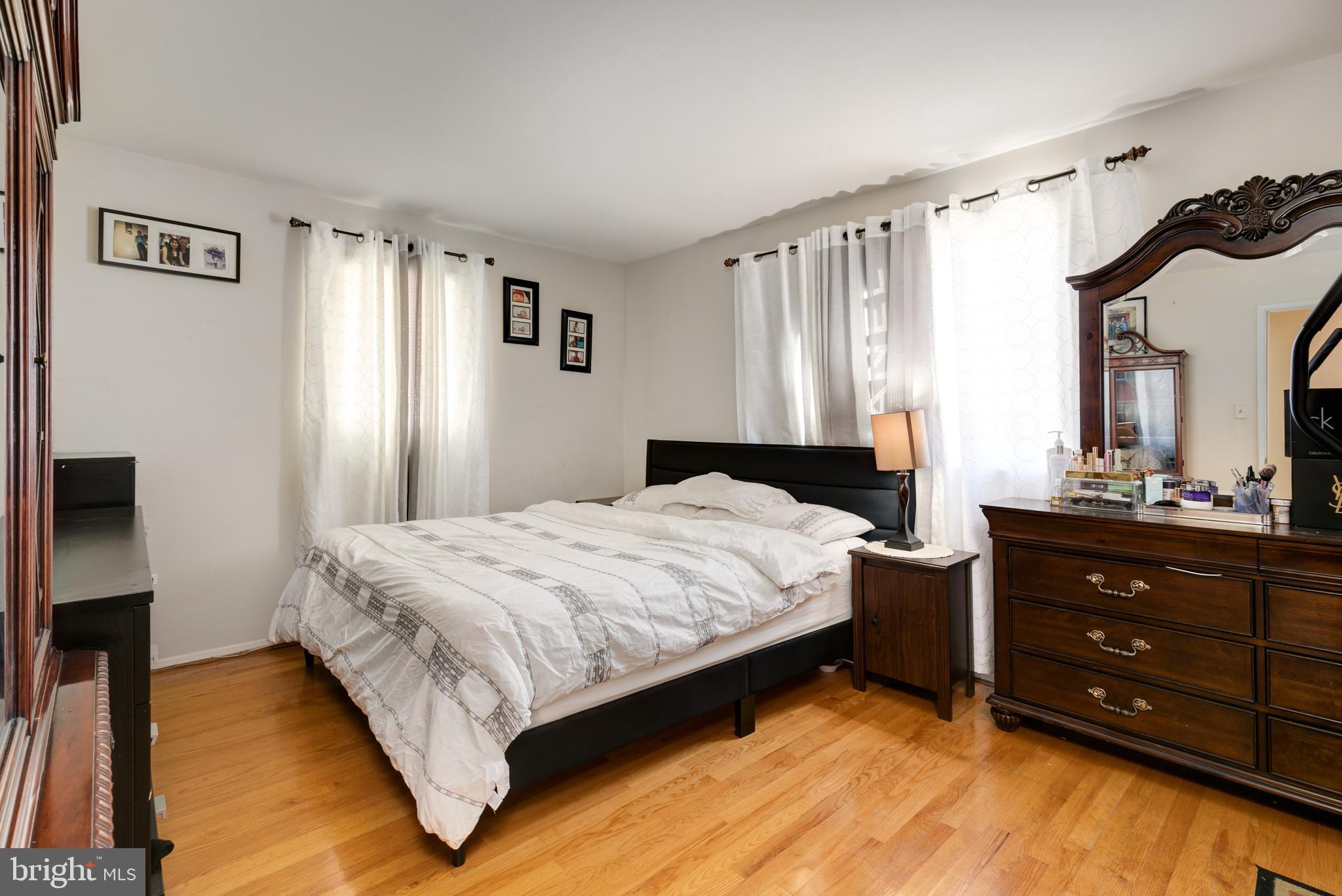 7426 Chatham Street Springfield, VA 22151 - Photo 9 of 19 Gallery Image 9