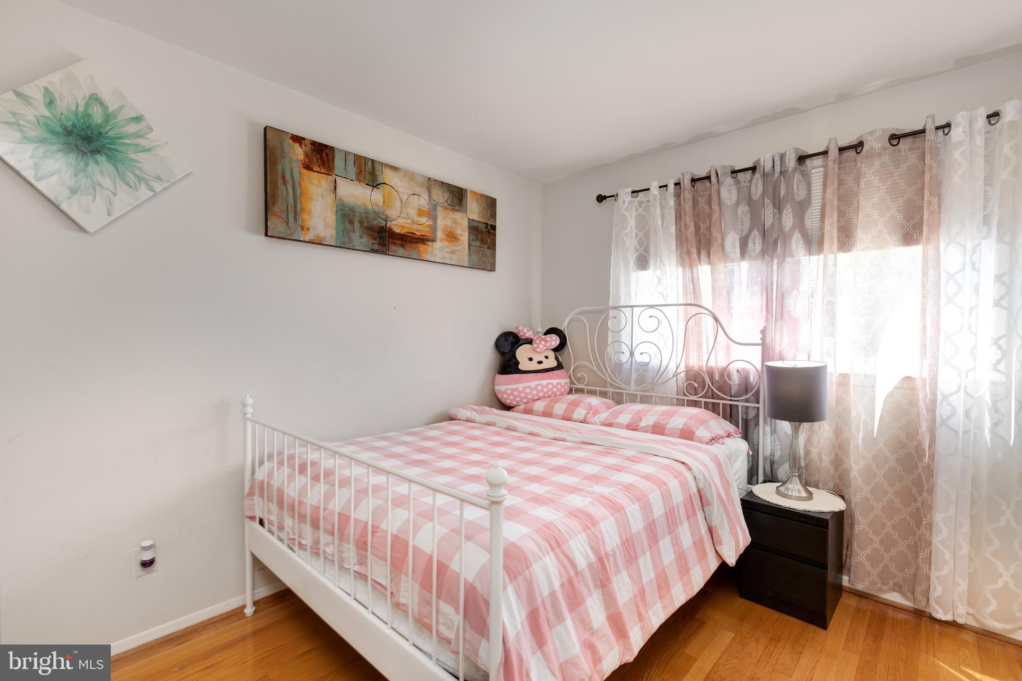 7426 Chatham Street Springfield, VA 22151 - Photo 10 of 19 Gallery Image 10