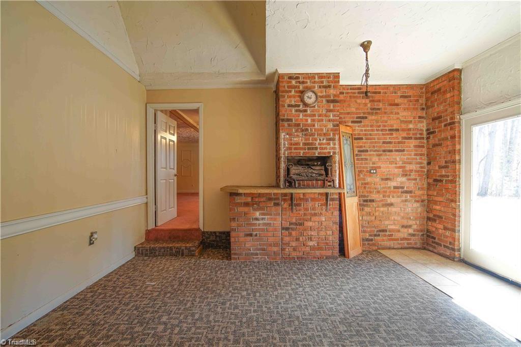 3365 New Walkertown Road Winston-Salem, NC 27105 - Photo 31 of 37