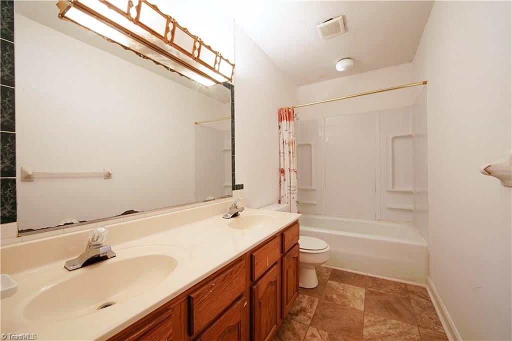 3365 New Walkertown Road Winston-Salem, NC 27105 - Photo 36 of 37