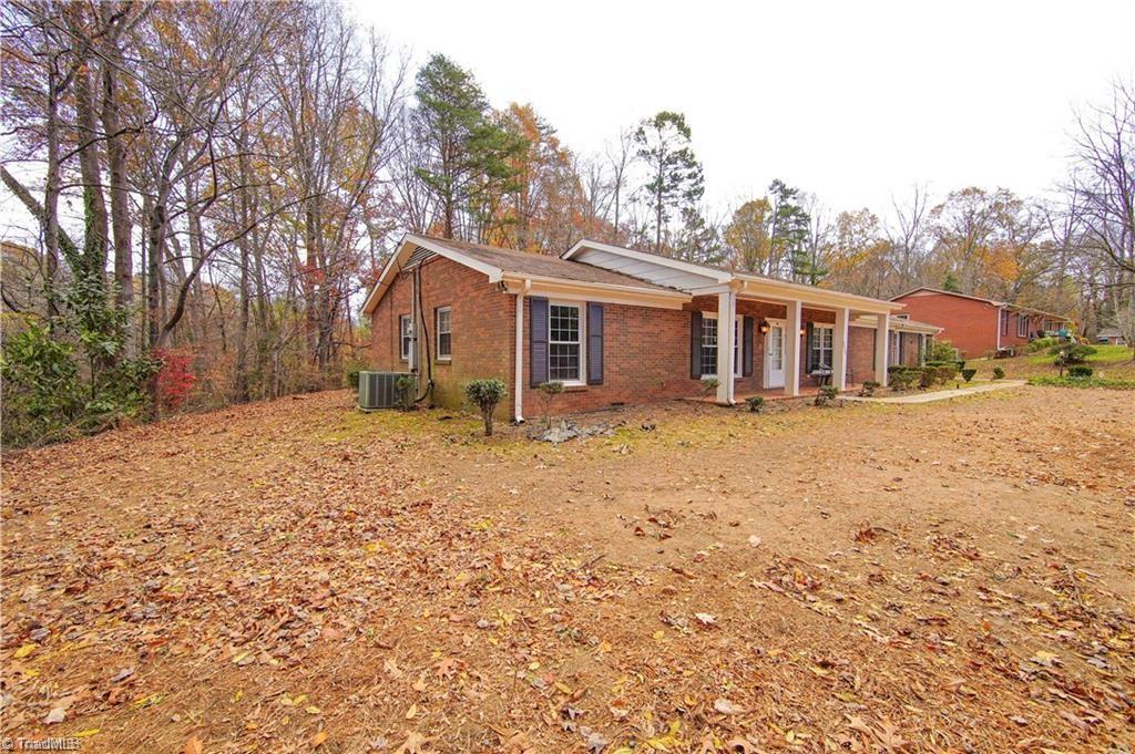 3365 New Walkertown Road Winston-Salem, NC 27105 - Photo 4 of 37