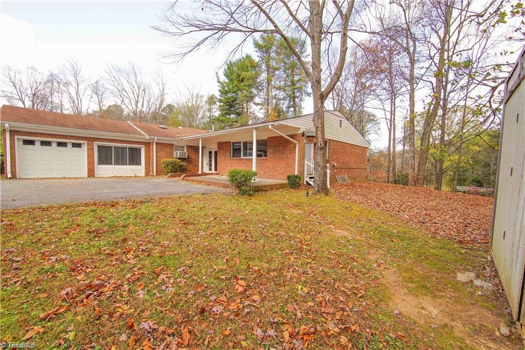 3365 New Walkertown Road Winston-Salem, NC 27105 - Photo 5 of 37