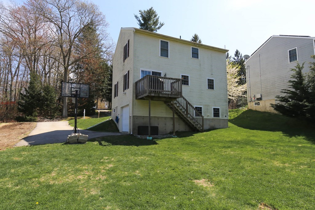 20 El Caney Road Worcester, MA 01603 - Photo 31 of 37 a view of a house with a park