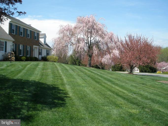 2411 Engle Road Fallston, MD 21047 - Photo 16 of 16 Garden
