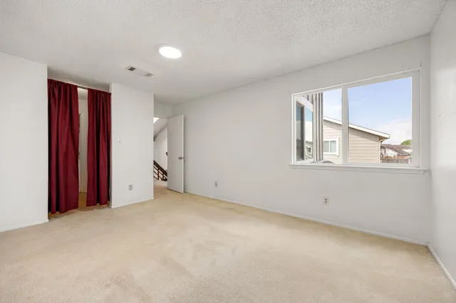 $1,500 | 7092 Greenway Chase Street, Houston, TX 77072