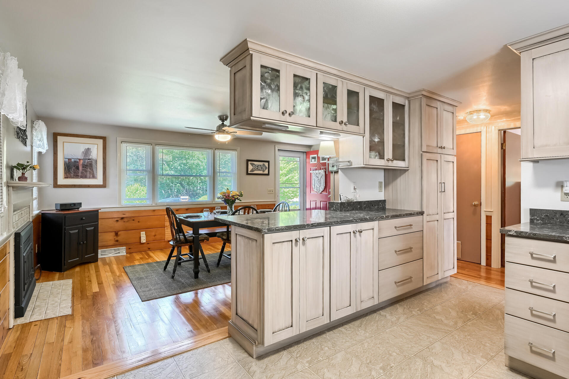 130 Cathedral Road Brewster, MA 02631 - Photo 16 of 34 130Cath KtoDR