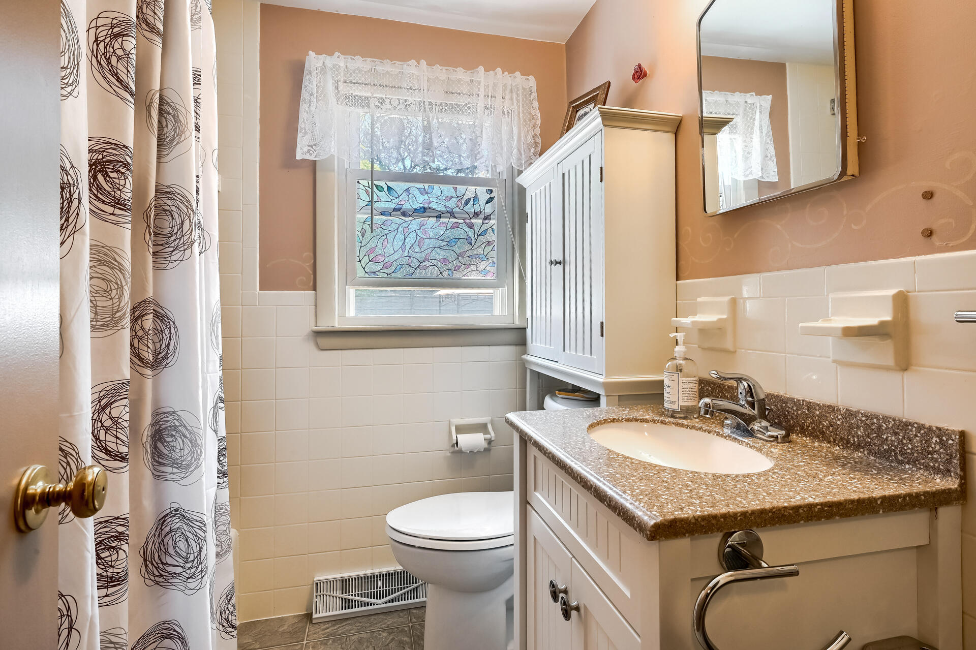 130 Cathedral Road Brewster, MA 02631 - Photo 23 of 34 130Cath BathHall