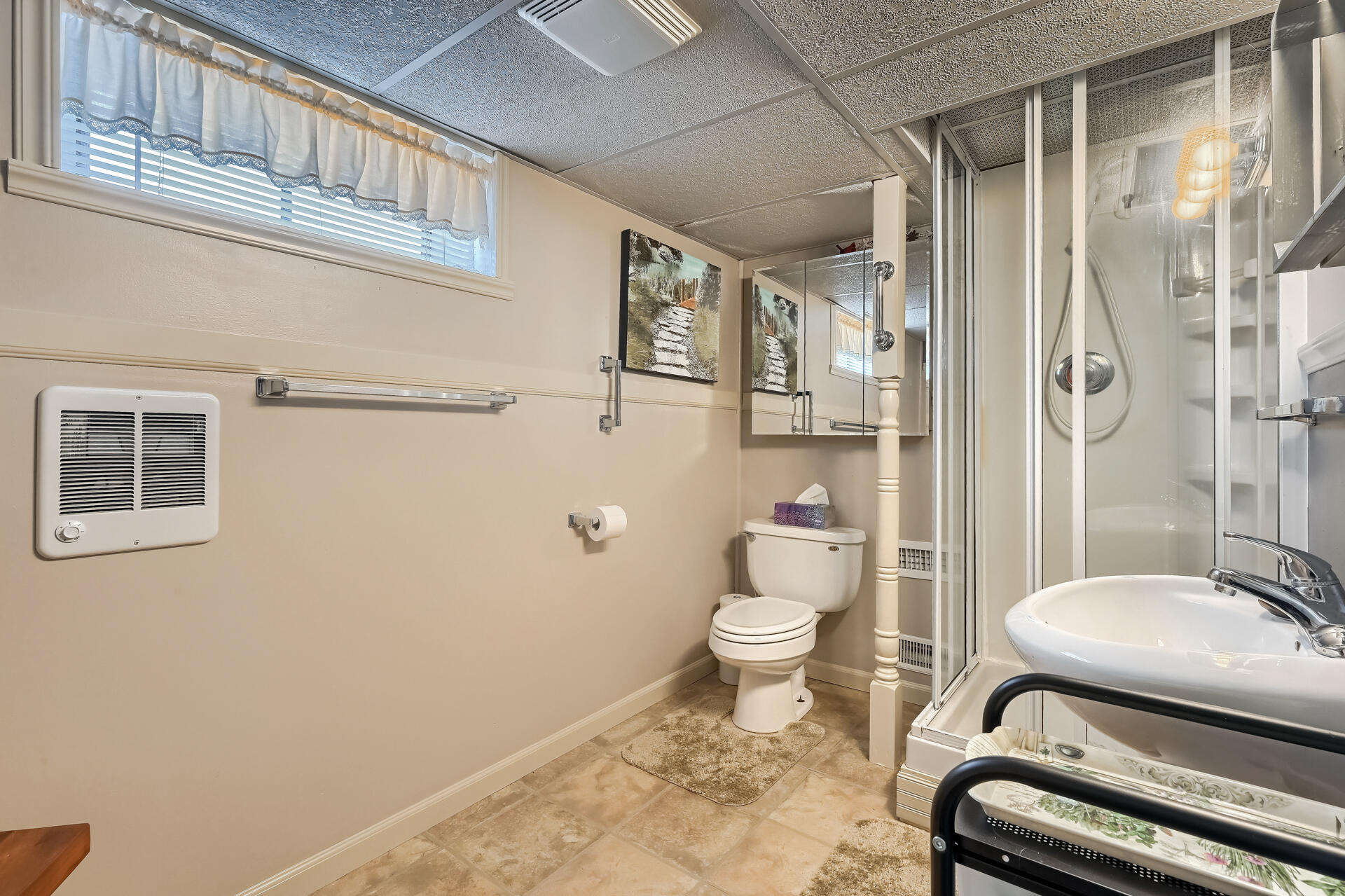 130 Cathedral Road Brewster, MA 02631 - Photo 25 of 34 130Cath BathDown