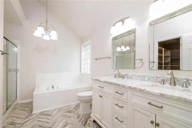 $2,660 | 113 North Oxford Drive, Raymore, MO 64083