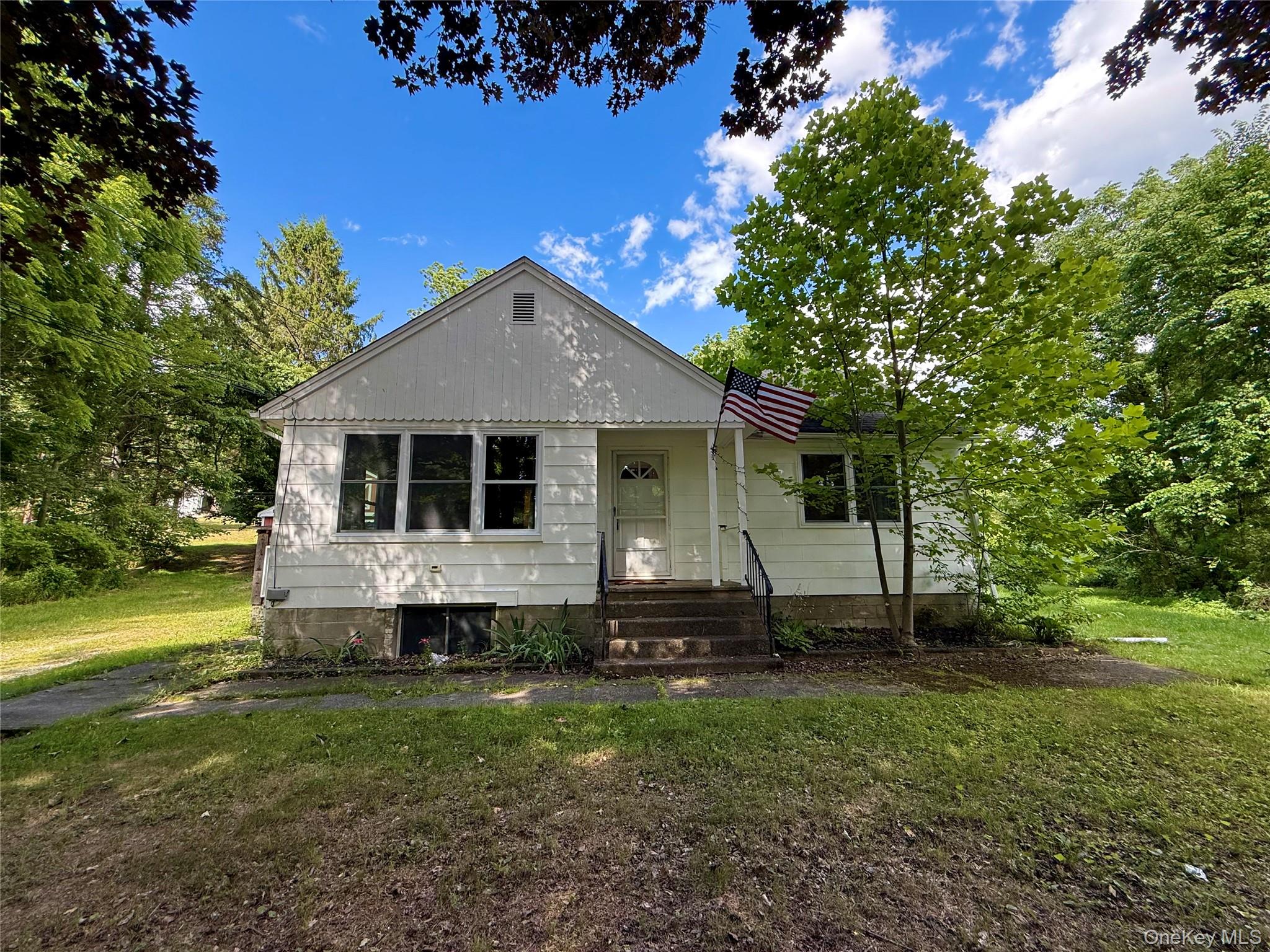 109 Shenandoah Road Hopewell Junction, NY 12533 - Photo 2 of 23
