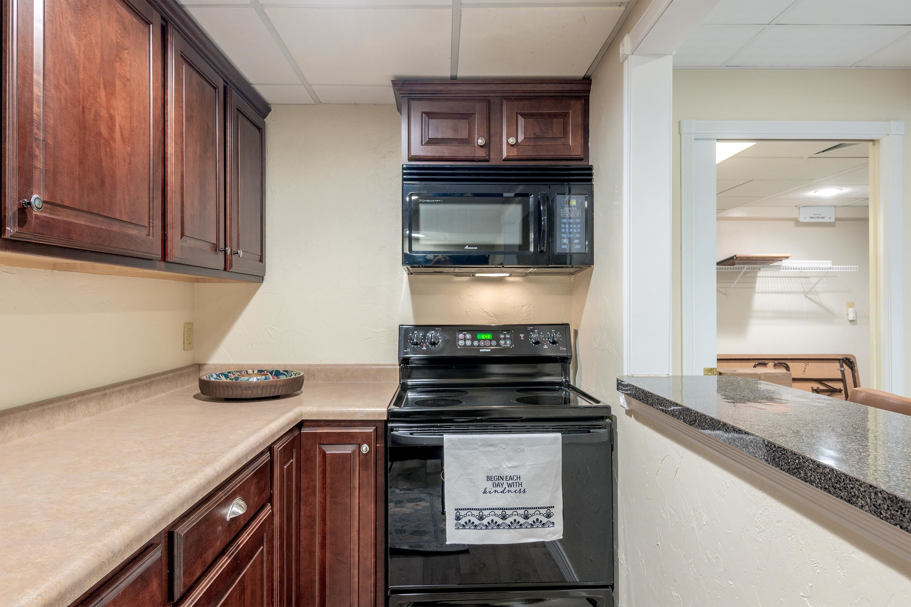 5086 Valley Heights Road Oshkosh, WI 54904 - Photo 45 of 86