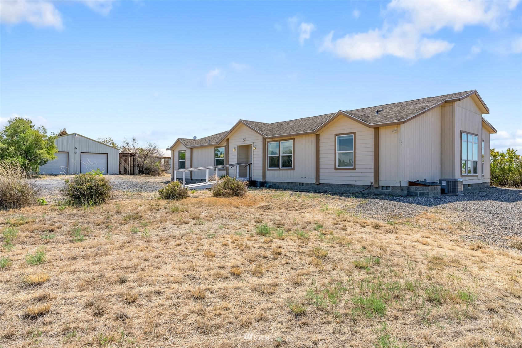 12574 Rd C.1 Northwest Ephrata, WA 98823 - Photo 1 of 40 Gallery Image 1