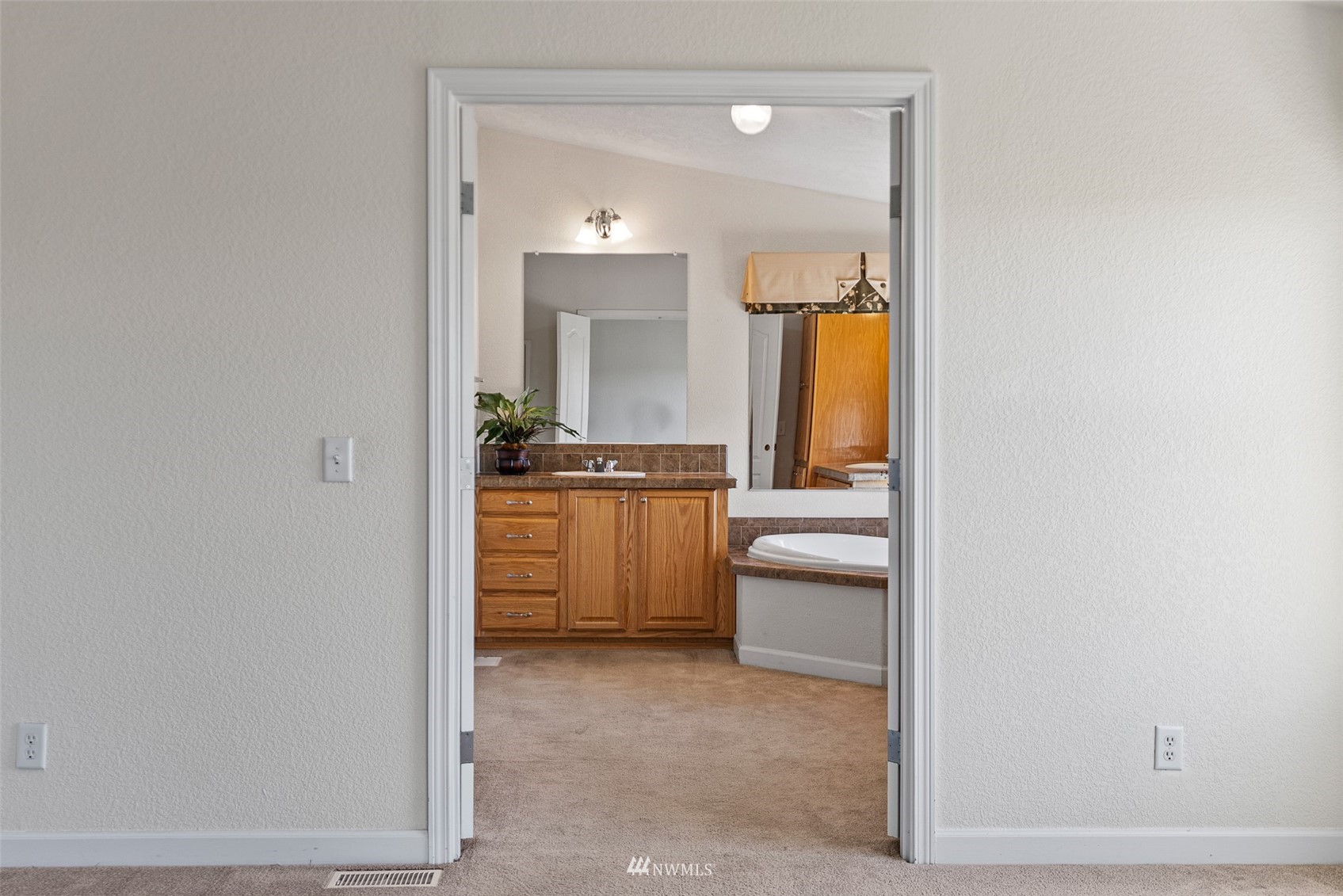 12574 Rd C.1 Northwest Ephrata, WA 98823 - Photo 27 of 40 Gallery Image 27