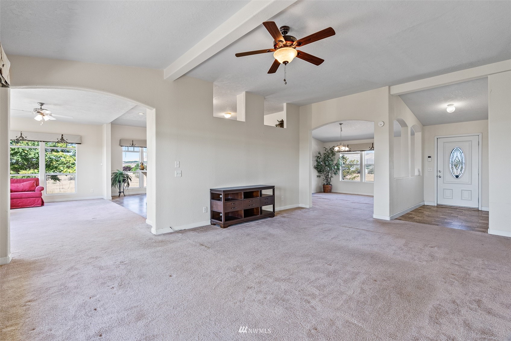 12574 Rd C.1 Northwest Ephrata, WA 98823 - Photo 7 of 40 Gallery Image 7