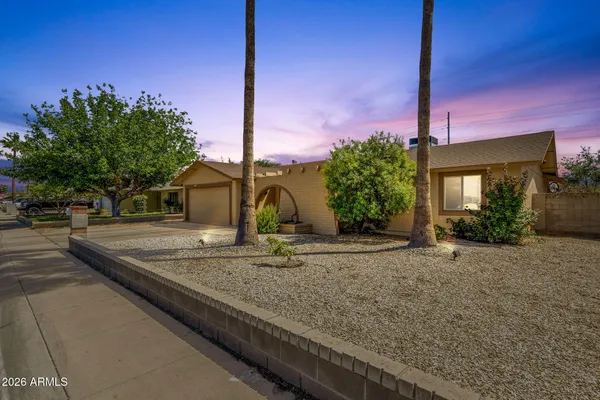 $430,000 | 5719 West Zoe Ella Way, Glendale, AZ 85306