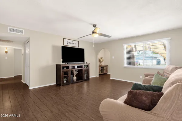 $430,000 | 5719 West Zoe Ella Way, Glendale, AZ 85306