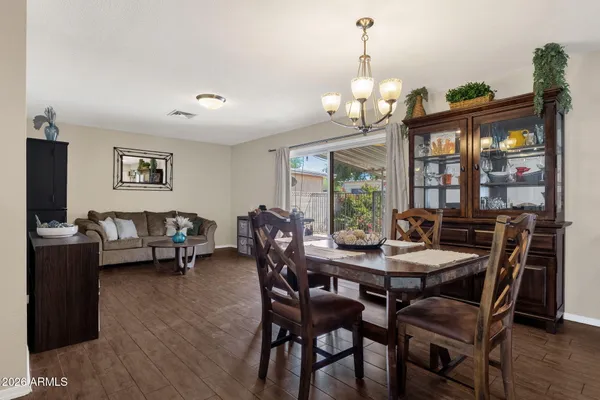 $430,000 | 5719 West Zoe Ella Way, Glendale, AZ 85306