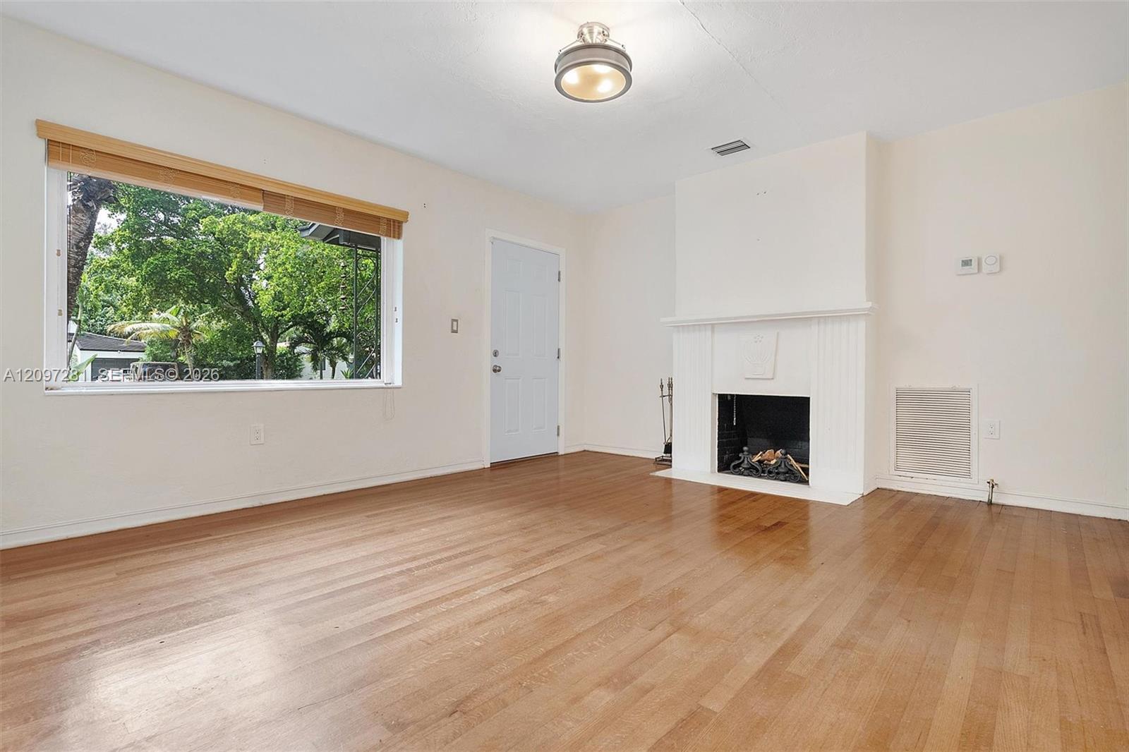 77 Northwest 106th Street Miami Shores, FL 33150 - Photo 4 of 59 Gallery Image 4