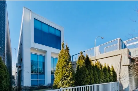 $1,499,999 | 1758 North Rockwell Street, Chicago, IL 60647