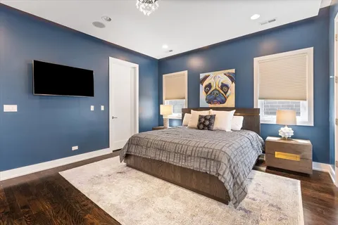 $1,499,999 | 1758 North Rockwell Street, Chicago, IL 60647