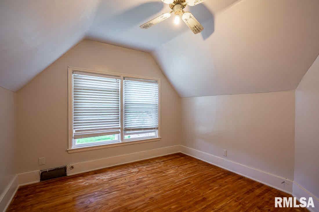1818 9th Street Moline, IL 61265 - Photo 10 of 15 Gallery Image 10