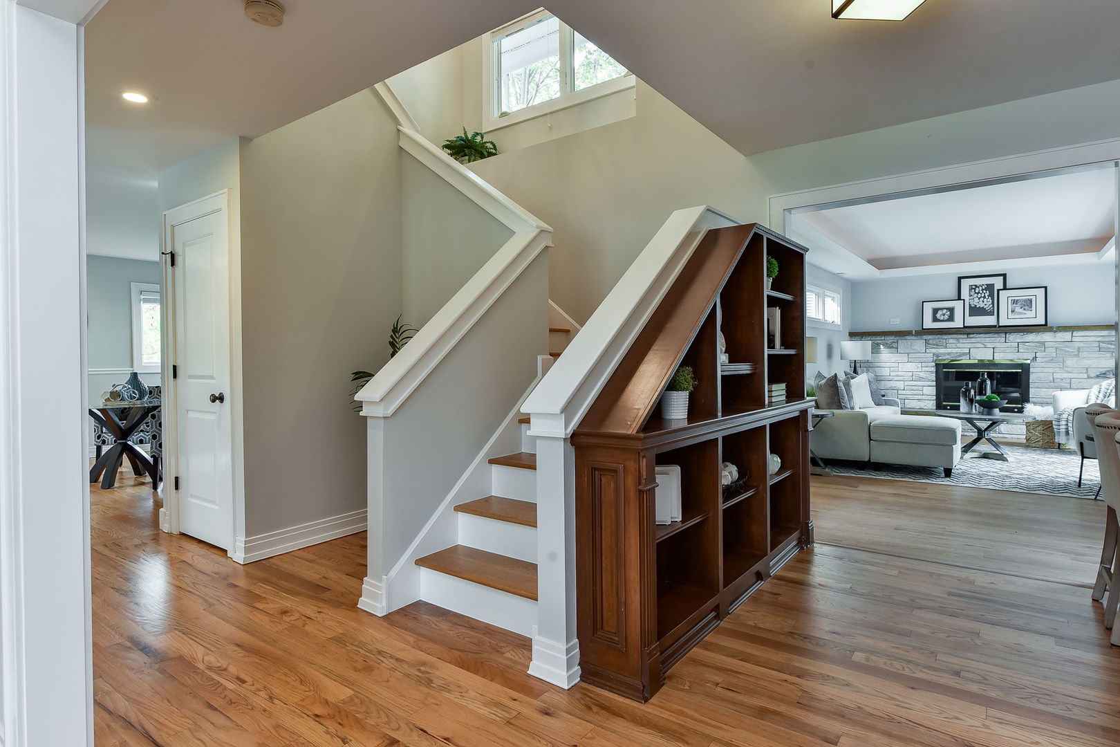 543 East Hillside Road Naperville, IL 60540 - Photo 10 of 17