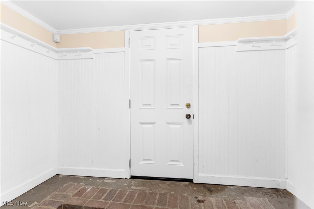 5910 Chestnut-Ridge Road Hubbard, OH 44425 - Photo 11 of 27