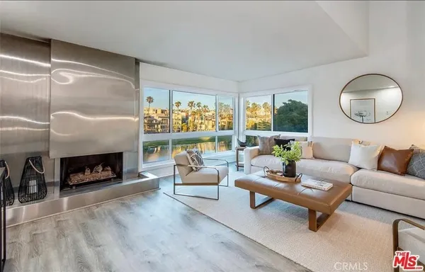 $6,250 | 6400 Pacific, Unit 311, Los Angeles, CA 90293