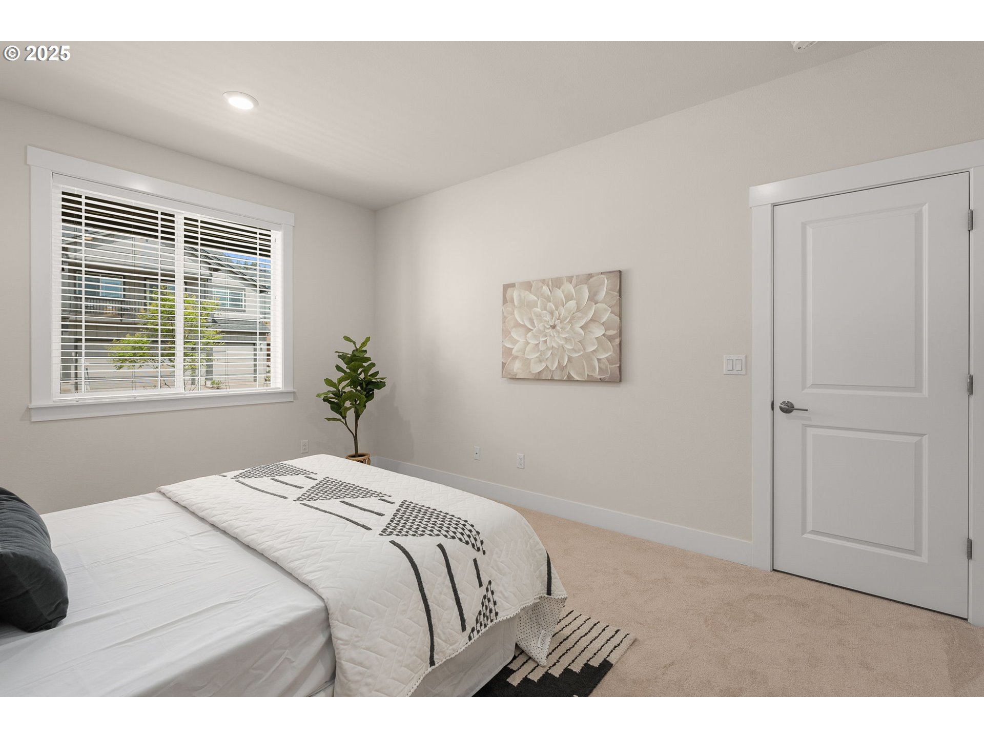 16648 Southwest Colorado Lane Portland, OR 97224 - Photo 13 of 32