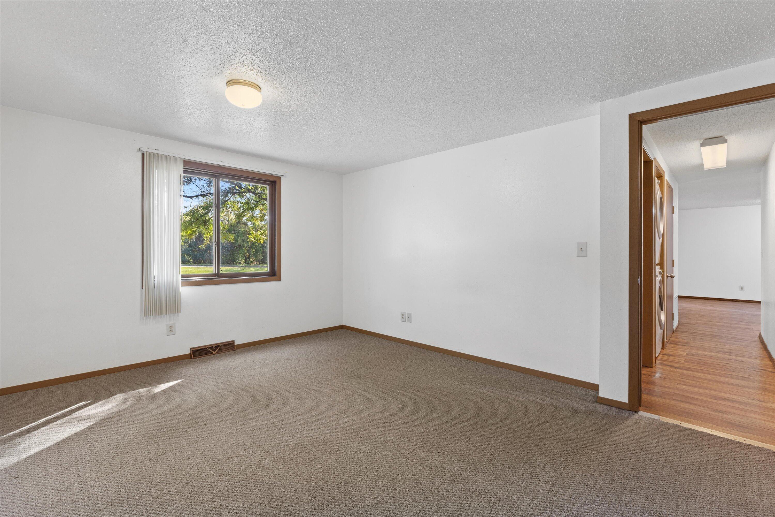 215 Franklin Street, Unit D Delavan, WI 53115 - Photo 20 of 40 20-IMG_7206