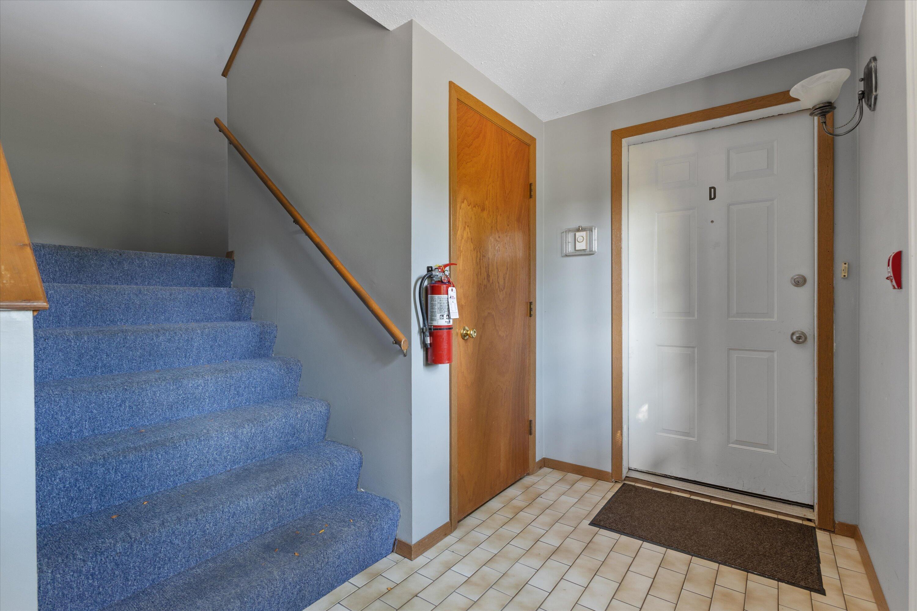 215 Franklin Street, Unit D Delavan, WI 53115 - Photo 34 of 40 38-IMG_7362