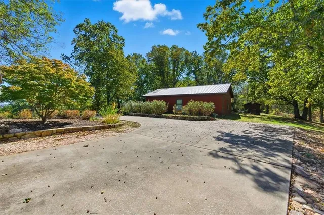 $735,000 | 1509 High Point Road, Bowdon, GA 30108