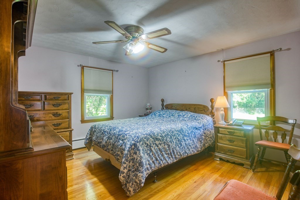 64 Plumtree Road Springfield, MA 01118 - Photo 8 of 17