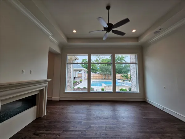 $5,995,000 | 12 Gage Court, Houston, TX 77024