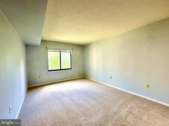 $1,850 | 3310 North Leisure World Boulevard, Unit 5036, Silver Spring, MD 20906