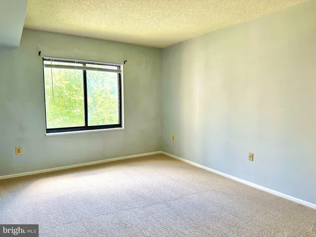 $1,850 | 3310 North Leisure World Boulevard, Unit 5036, Silver Spring, MD 20906