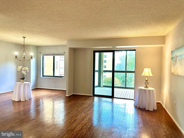 $1,850 | 3310 North Leisure World Boulevard, Unit 5036, Silver Spring, MD 20906