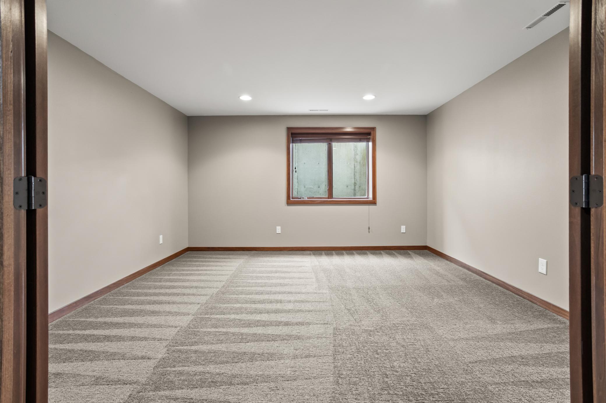 4856 2nd Street Southwest Moorhead, MN 56560 - Photo 55 of 88