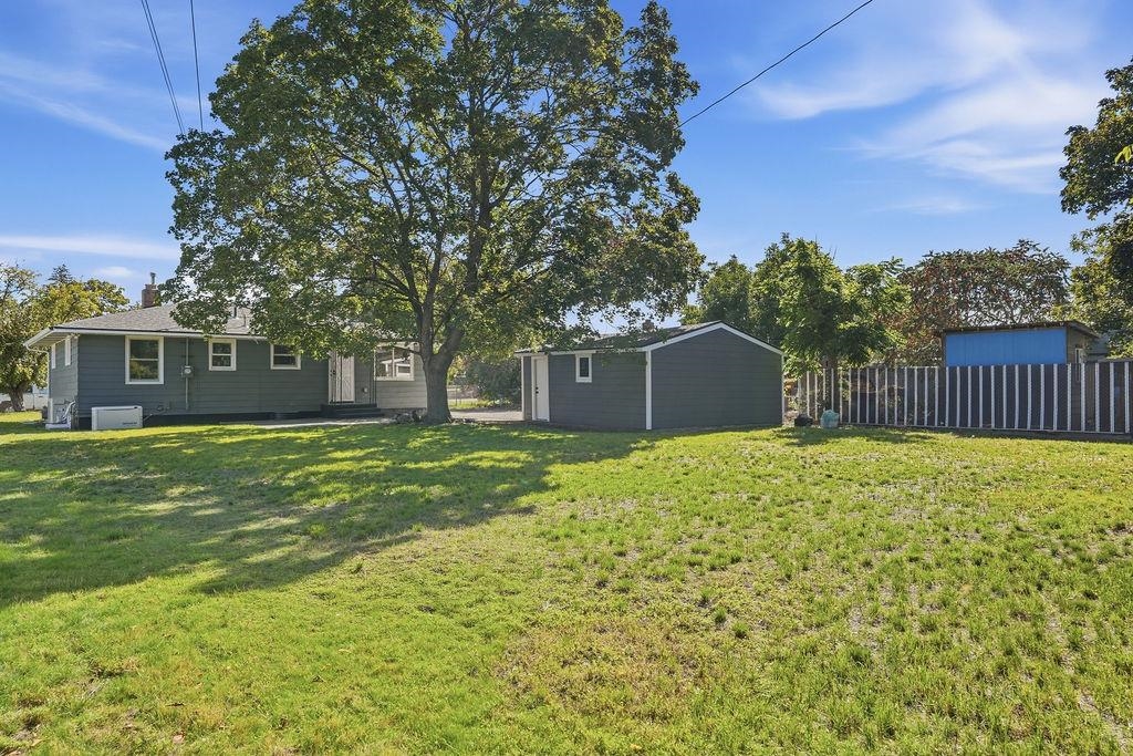 2011 Ella Road Spokane Valley, WA 99212 - Photo 34 of 44 Gallery Image 34