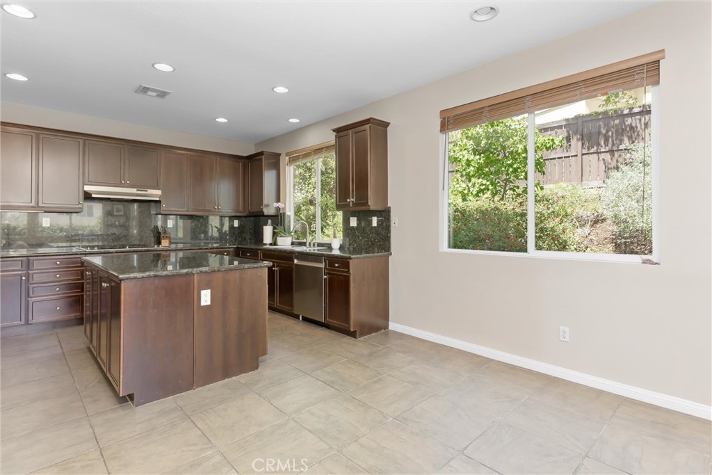 33369 Gold Mountain Road Yucaipa, CA 92399 - Photo 14 of 65