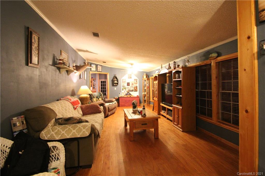 628-1 Bell Road Kings Mountain, NC 28086 - Photo 4 of 16 Gallery Image 4