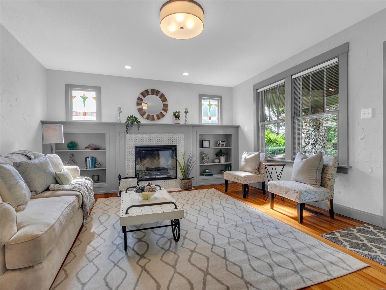 11637 Denny Road St. Louis, MO 63126 - Photo 2 of 23 Gallery Image 2