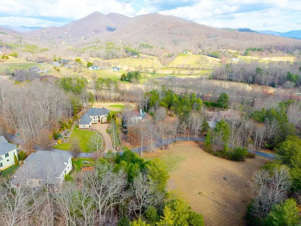 $170,000 | 43-44 Licklog Ridge, Hayesville, NC 28904