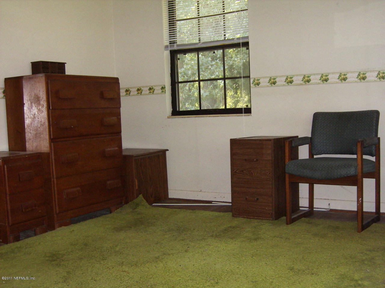 54002 Parks Road Callahan, FL 32011 - Photo 9 of 11 a view of workspace with furniture