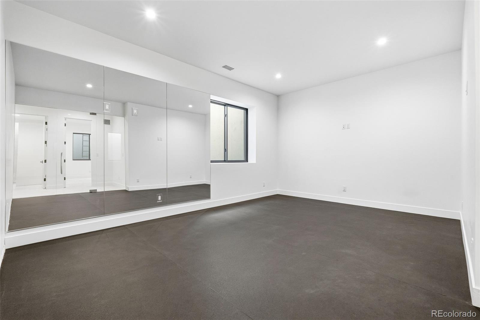 910 South Gaylord Street Denver, CO 80209 - Photo 38 of 45