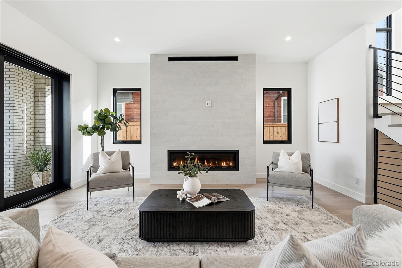 910 South Gaylord Street Denver, CO 80209 - Photo 8 of 45